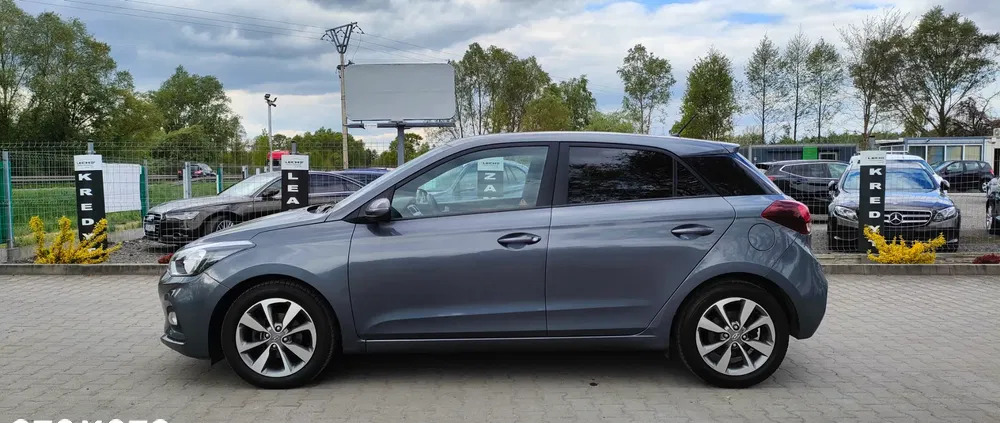 Hyundai i20 cena 46900 przebieg: 47800, rok produkcji 2018 z Żory małe 326